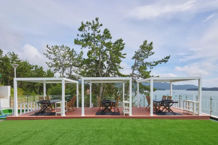 Hemirion Pool Villa&Resort