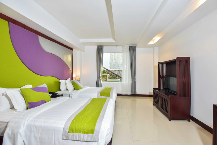 Independence Hotel by Dara