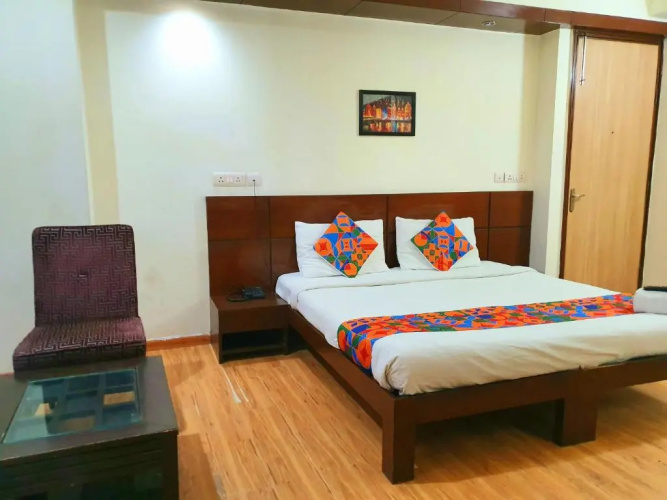 Merriment Alpha Hotel At Noida