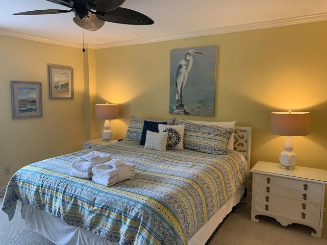 Cutter Court 922
