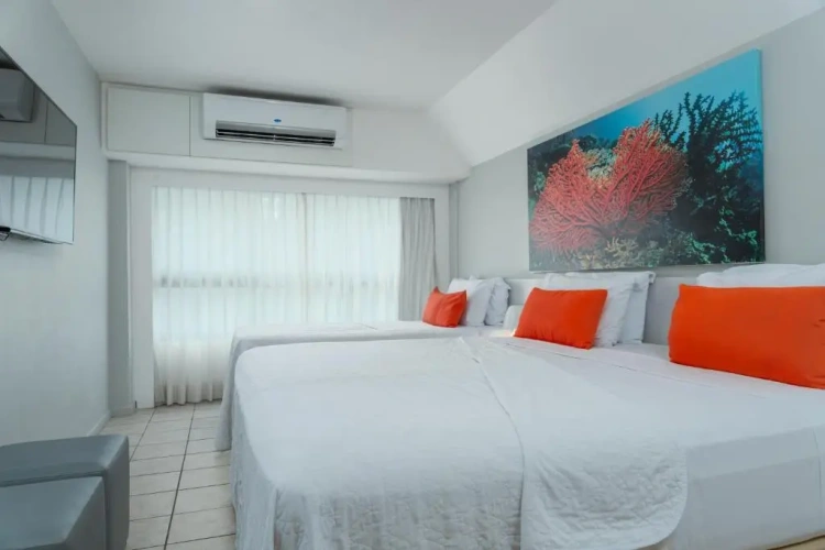 Standard Triple room