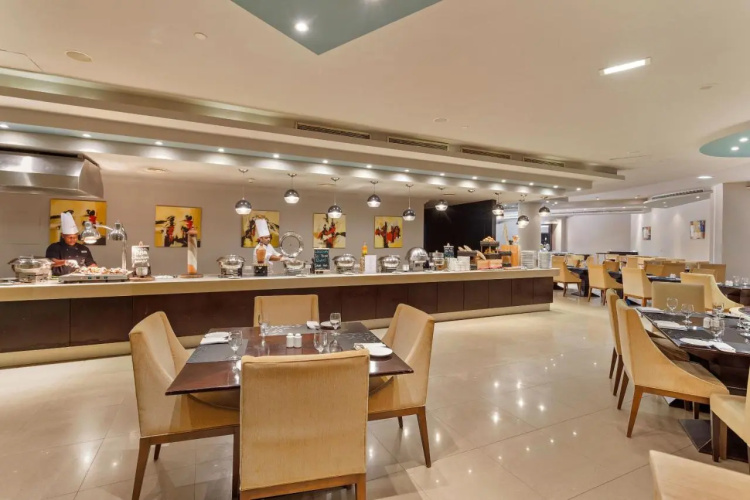 Al Hamra Residence photo 29
