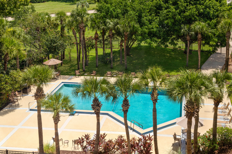 Holiday Inn Orlando-International Airport photo 32