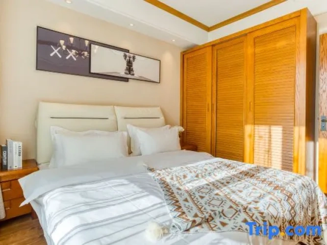 2 Bedrooms Double Suite with balcony