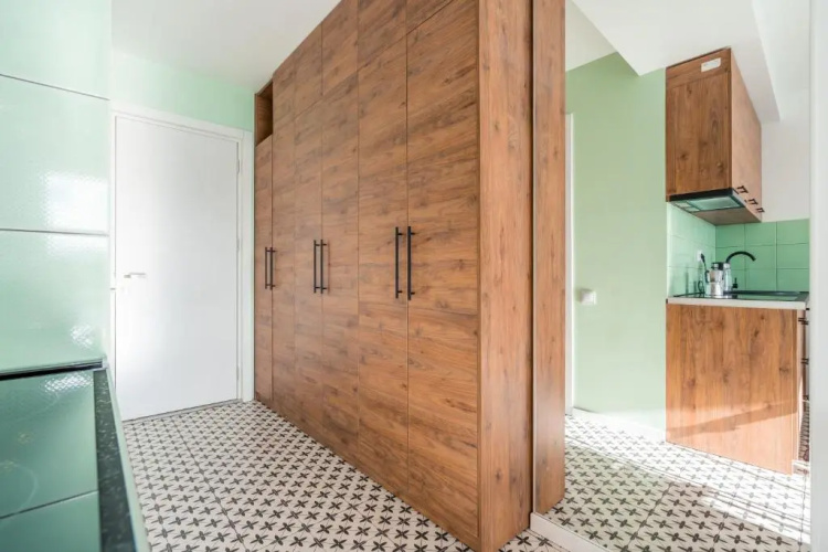 Twin Apartments 1
