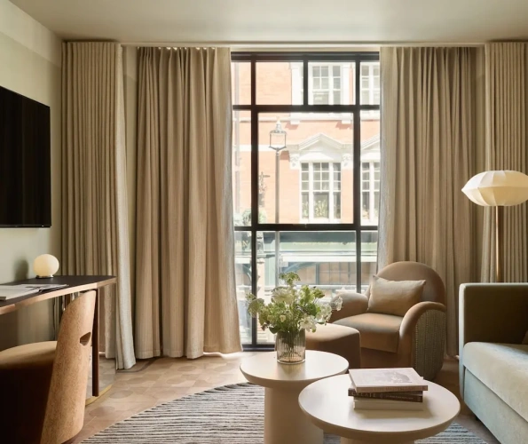 Double Suite