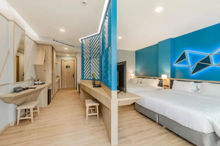 Deluxe Quadruple room