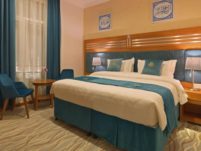 Standard Double room with city view
