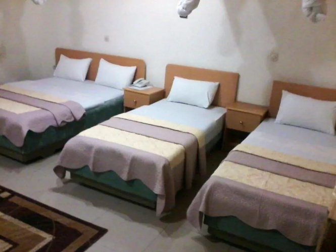 Step Town Hotel