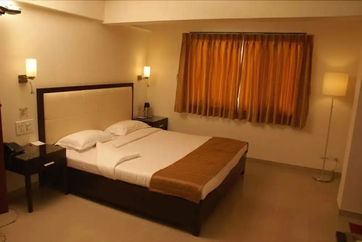 Centra Hotel