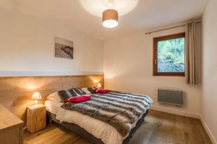 4 Bedrooms Double Apartment