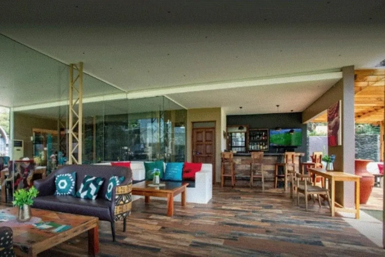 1 Bedroom Suite