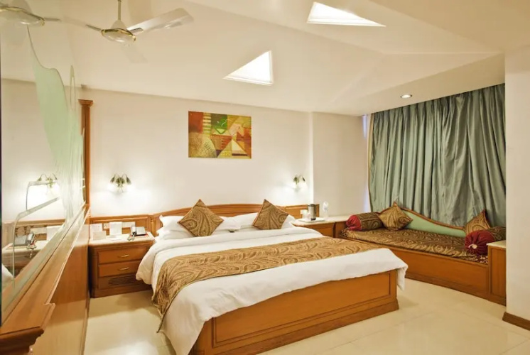Hotel Amar Vilas Indore