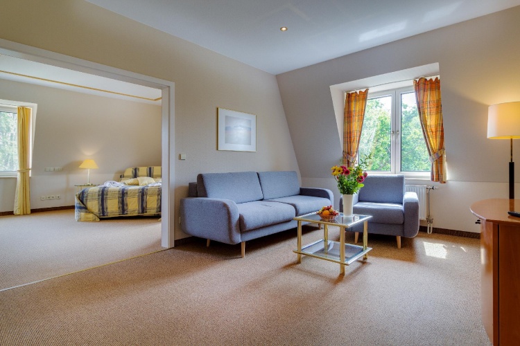 Double Suite