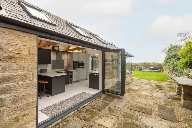 Host Stay Ranworth