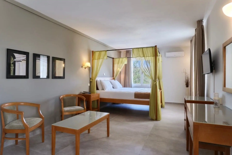 Superior Suite