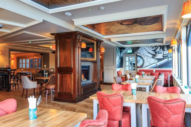 The Bridge Tavern