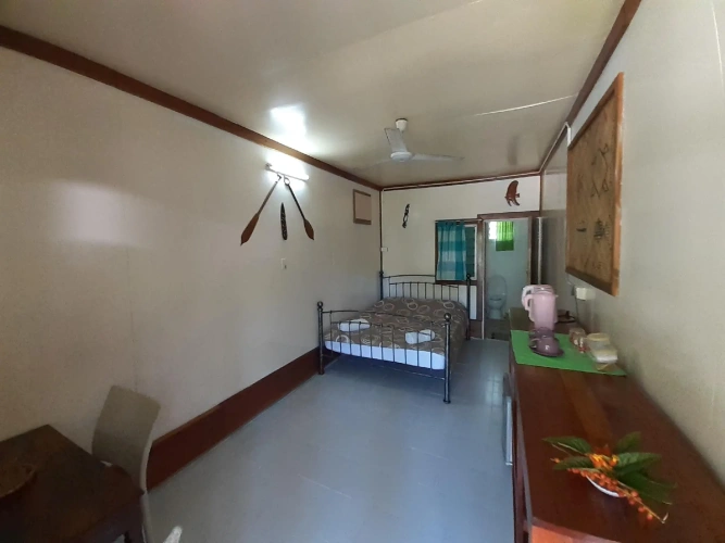 Economy room