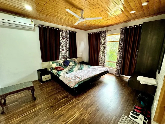 Room-sunset View Over Dal Lake 4