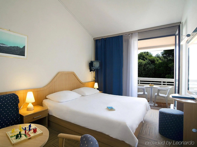 Club Dubrovnik Sunny Hotel by Valamar photo 41