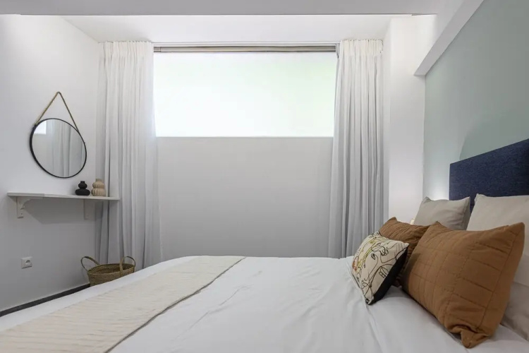 Phaedrus Living City Flat Loukianou
