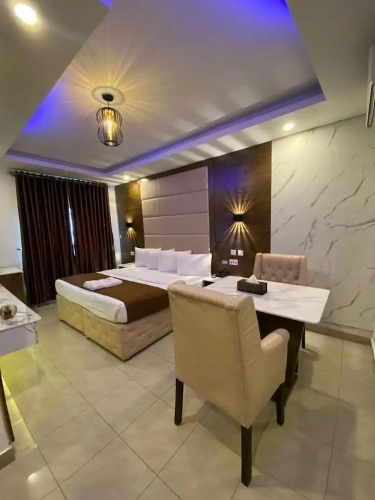 Royal room