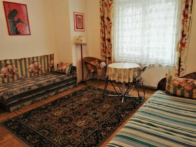 Standard Quintuple room