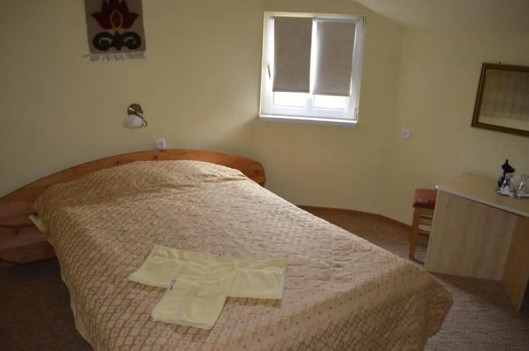 Standard Double room with view