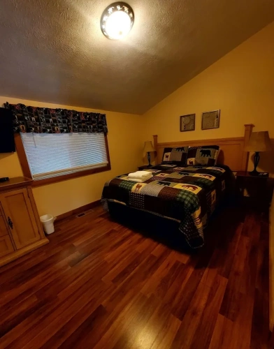 2 Bedrooms Cottage