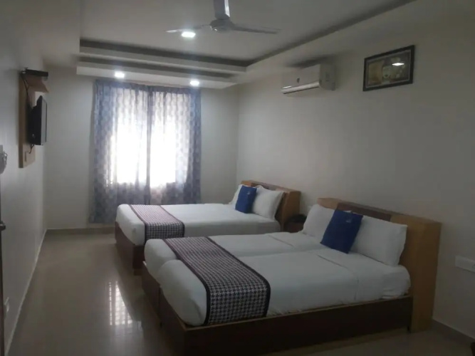 Hotel White Parrot