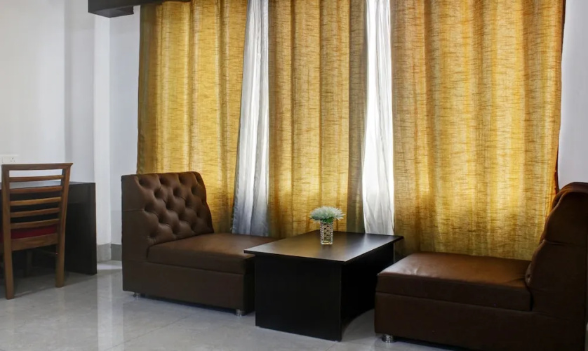 Treebo Trend Saramsa Enclave