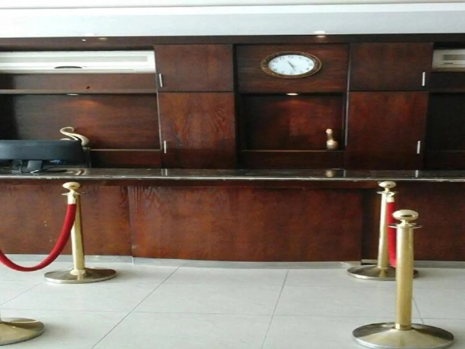 Nawara Azizia 1