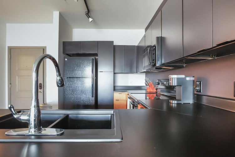 Landing Spectacular 1bd, Courtyard