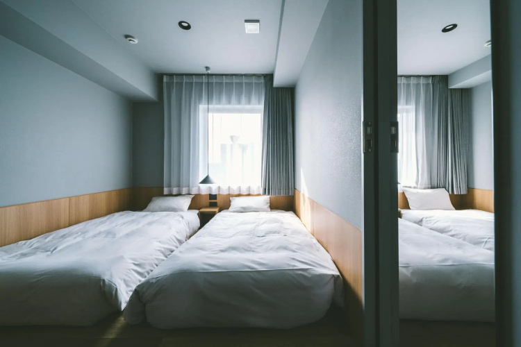 Landabout Tokyo