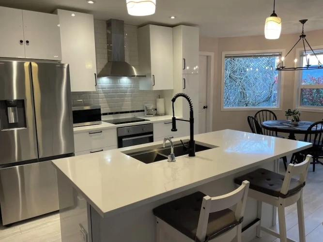 2 Bedrooms Luxury Suite with view
