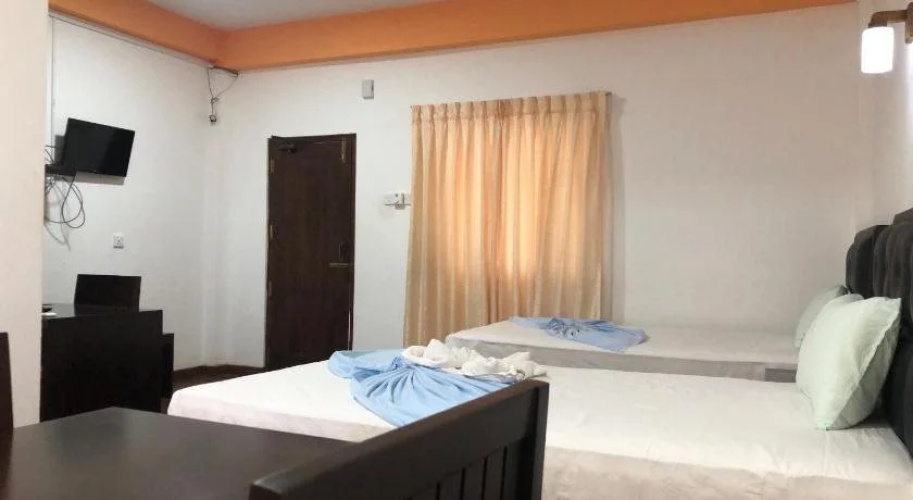 Hotel Ahash