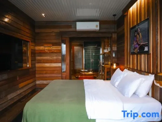 Premier Suite