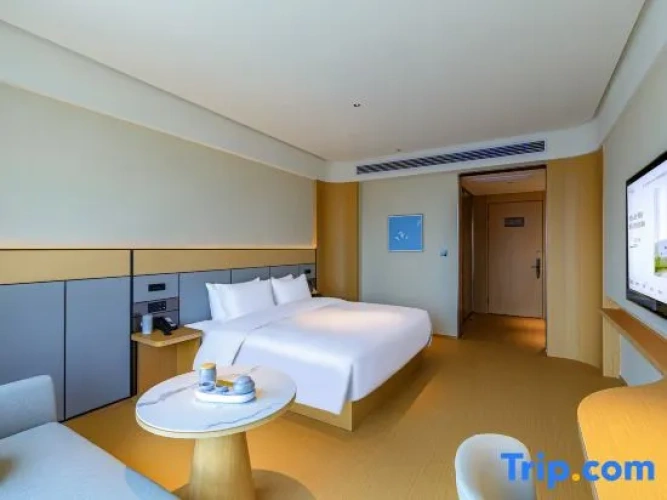 Standard Double room with view