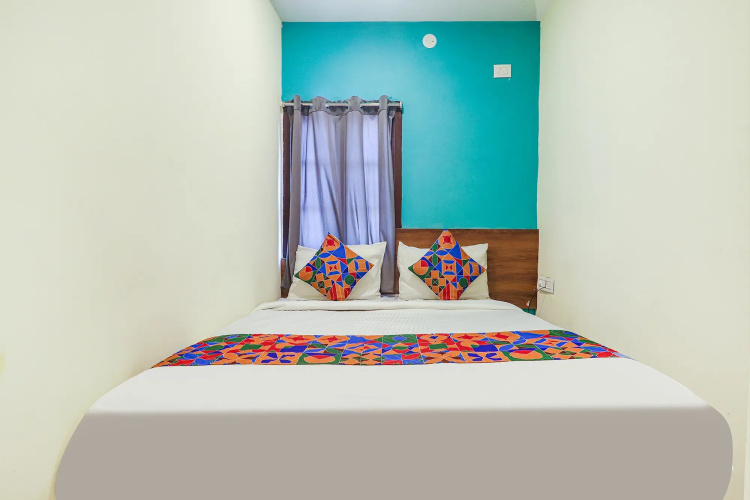FabExpress Simra Relax Inn