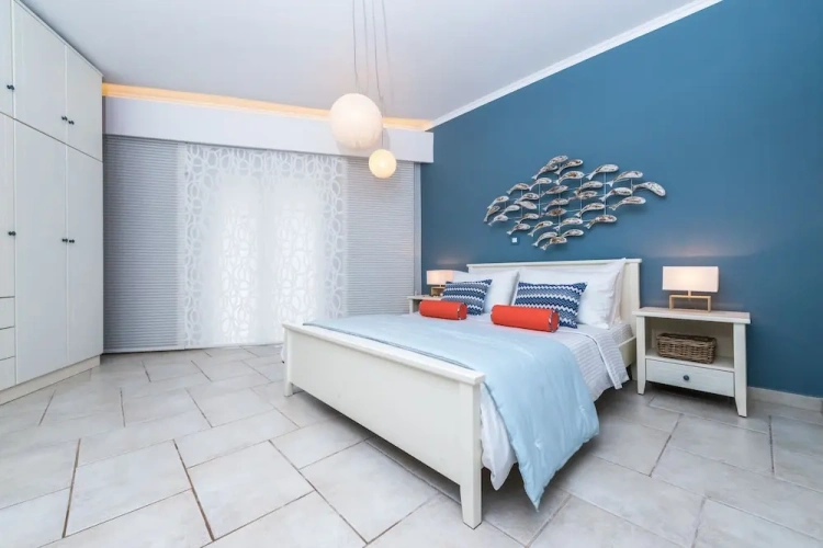 Deluxe Triple room with balcony