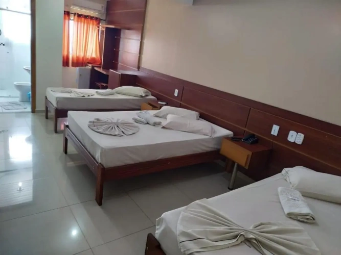 Standard Triple room