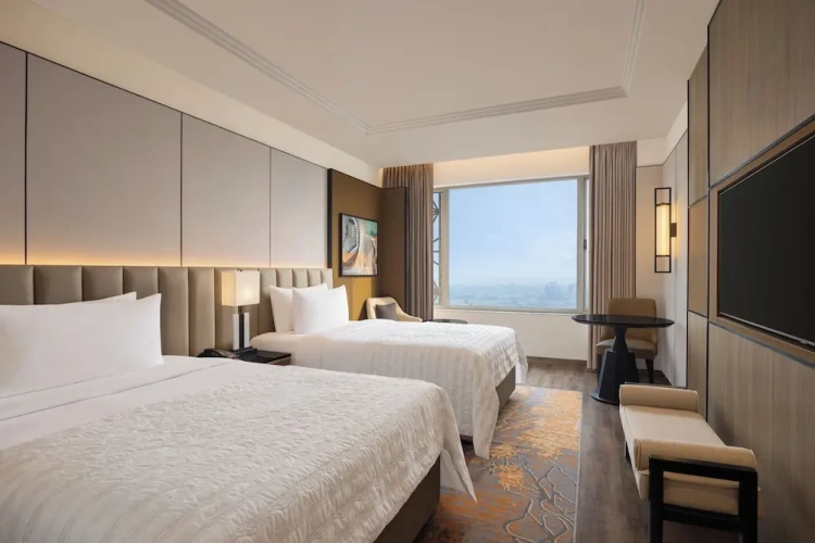 Premier Twin room