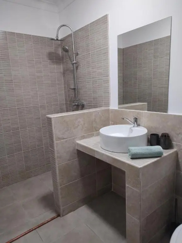 2-bedroom apartment in the old city