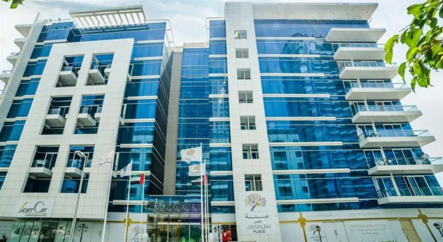 Espace Holiday Homes Dubai Marina