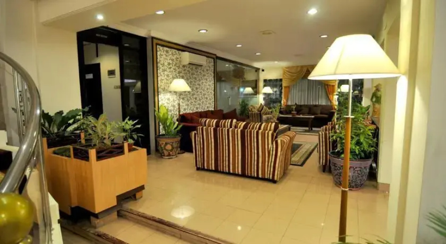 Nirwana Hotel