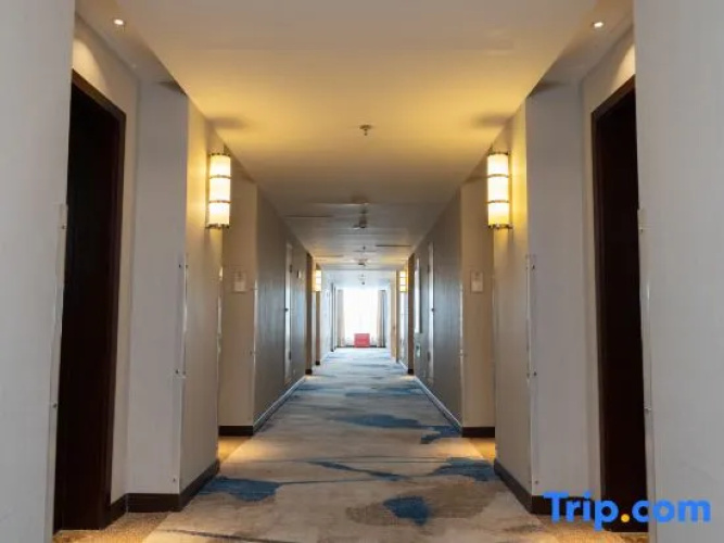 Jiuzhou Tongqu Hotel