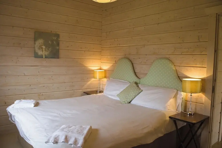 Skylark Lodge