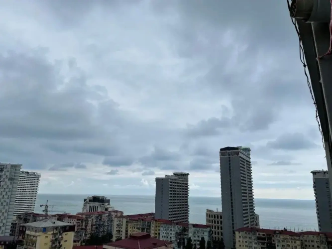 Apartment with sea view