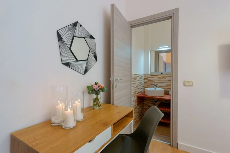 1 Bedroom Comfort room with balcony and with city view