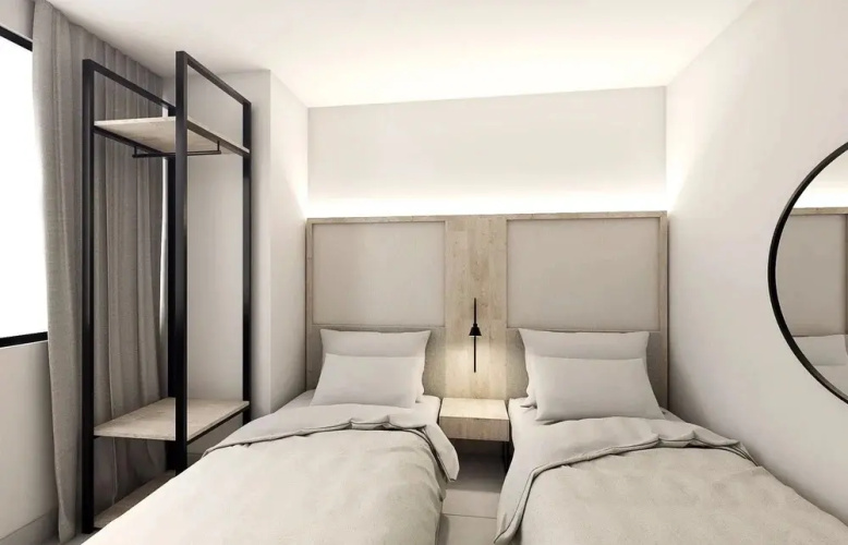 Dynastic Rooms Apartments